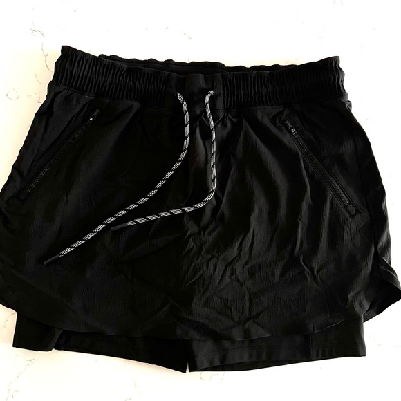 Athleta Trekkie Black Wicking Drawstring Skort Short Sport Active Skirt - Sz 6 - Picture 5 of 11